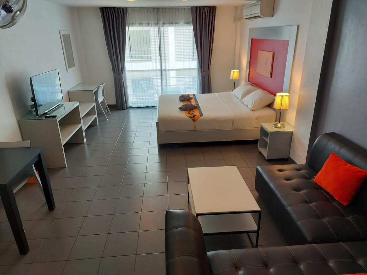 Garden Guest House Pattaya Luaran gambar